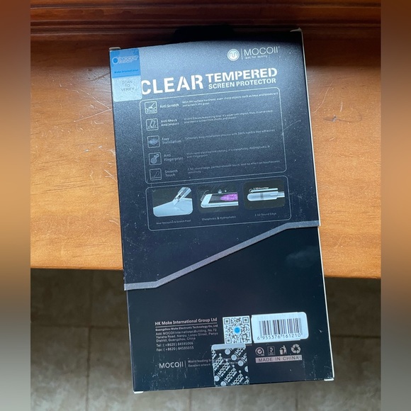 IPhone XS Screen Protector - Picture 2 of 2